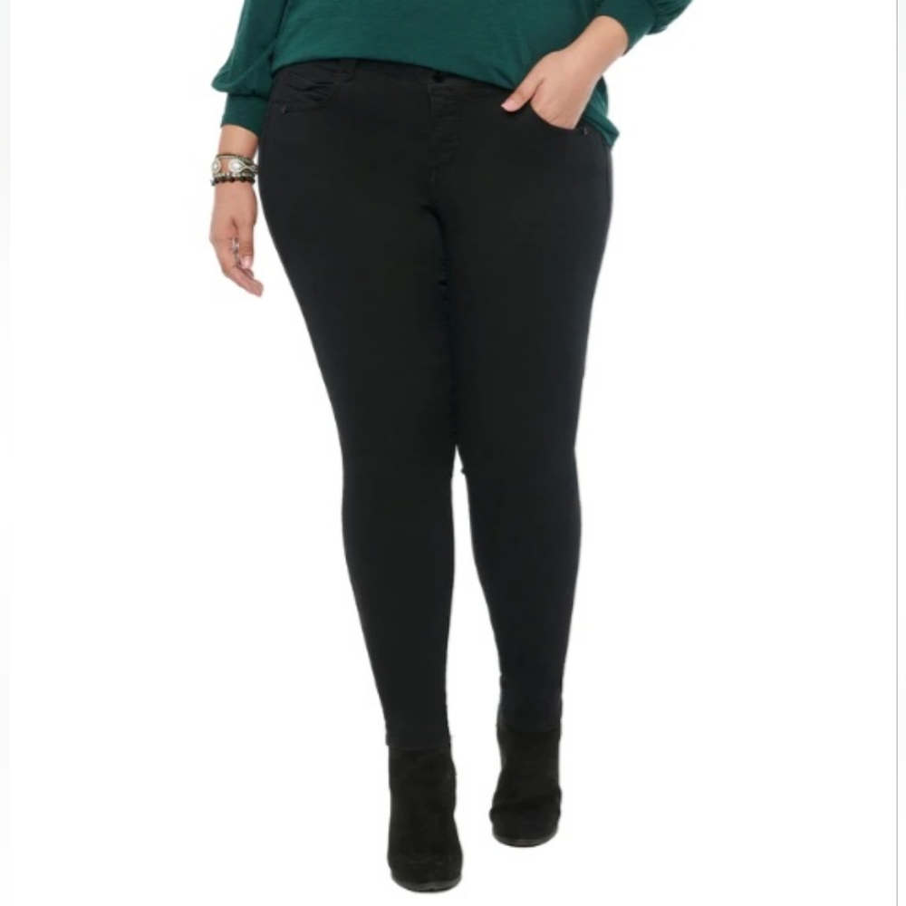 NEW Democracy Black Wash Jeggings Women's Jeans Plus Size 16